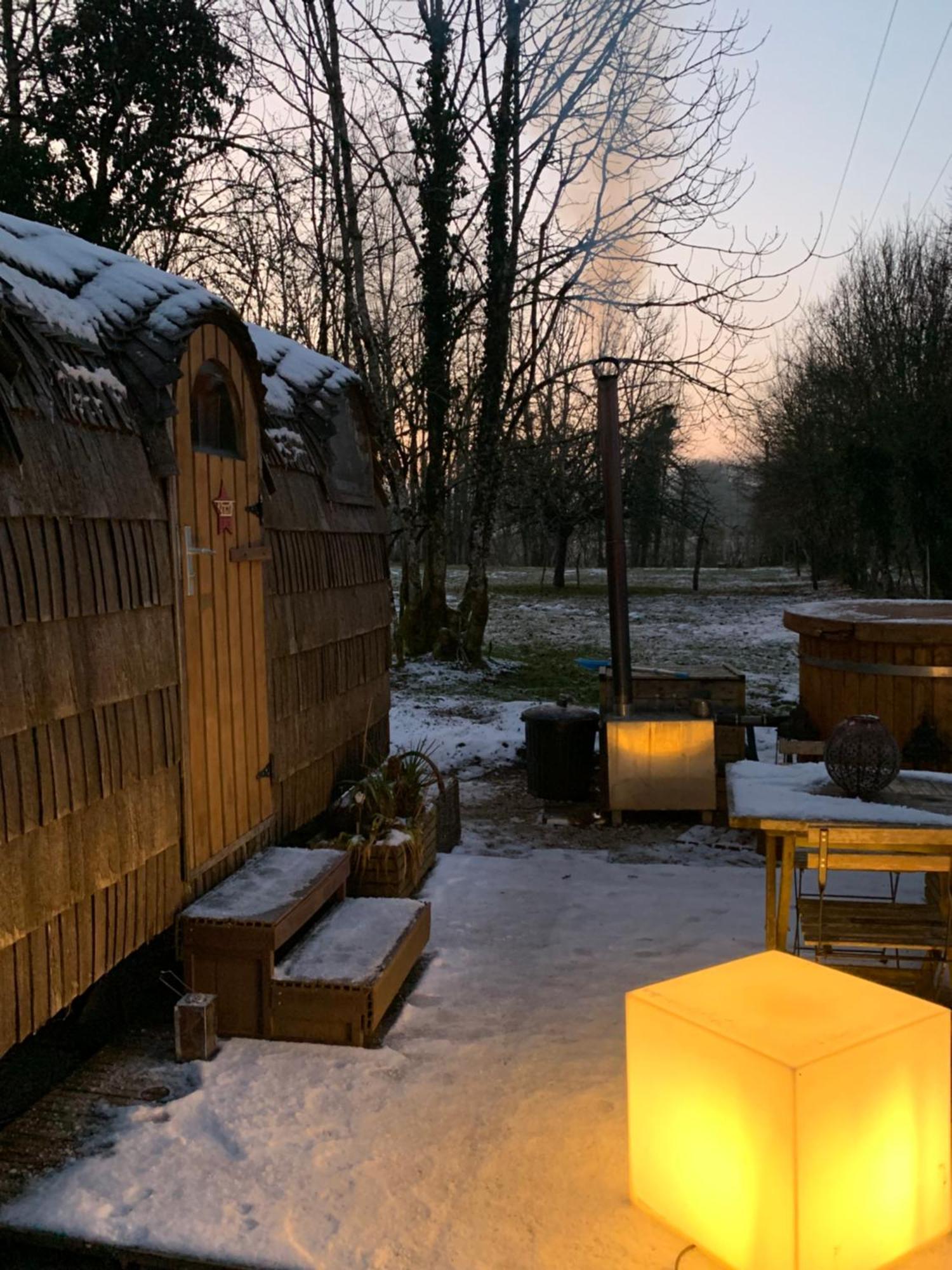 Cabane En Bois Avec Bain Nordique Et Sauna Marigny  Extérieur photo